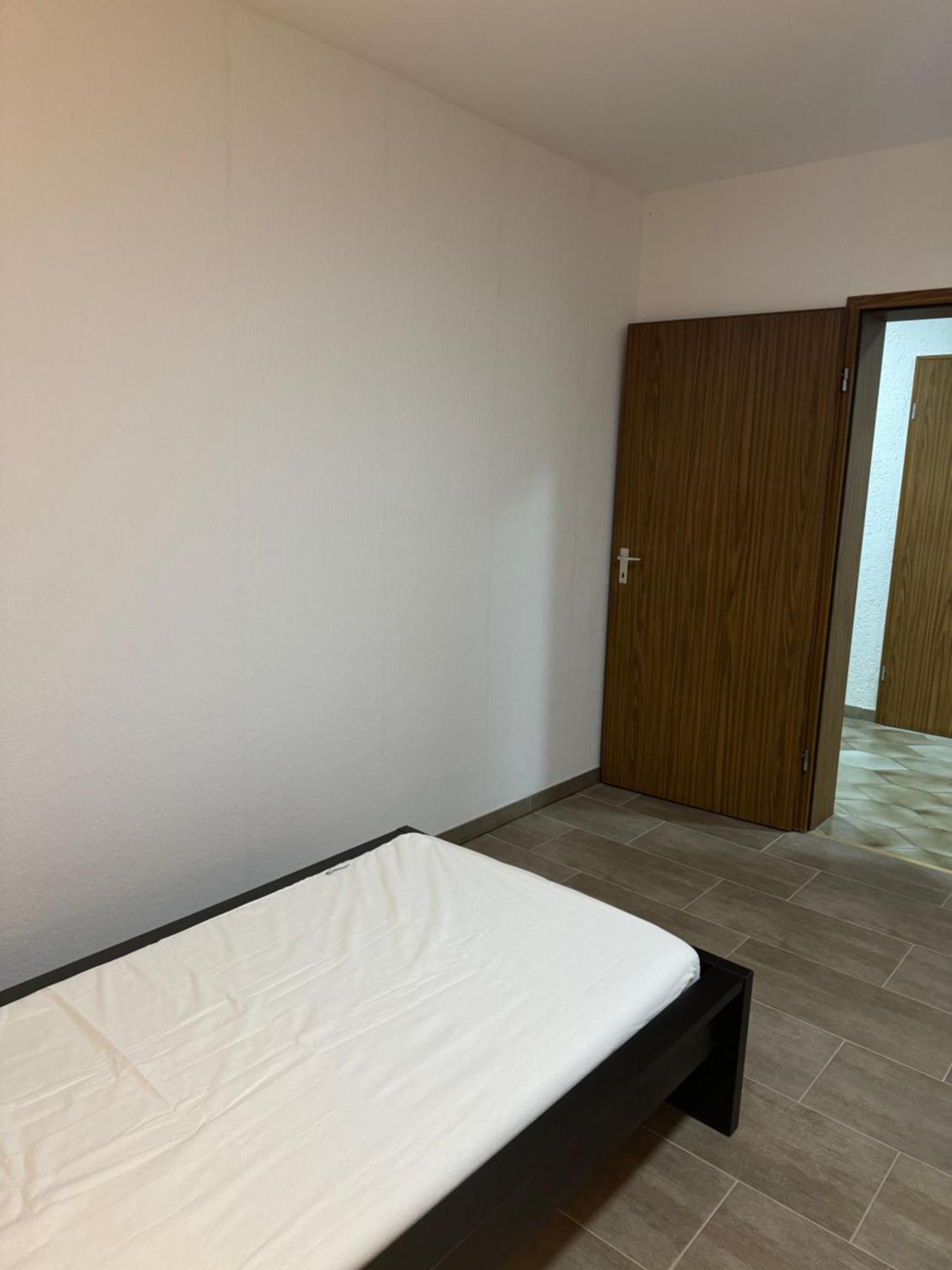 Laras Voll Ausgestattete Gartenwohnung Mit Wlan Und Tv Werne 外观 照片
